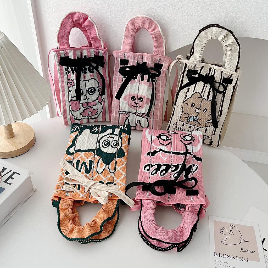 Niche Design Cute Cartoon Mini Knitted Mobile Phone Bag Versatile Small Portable Commuter Messenger Small Square Bag