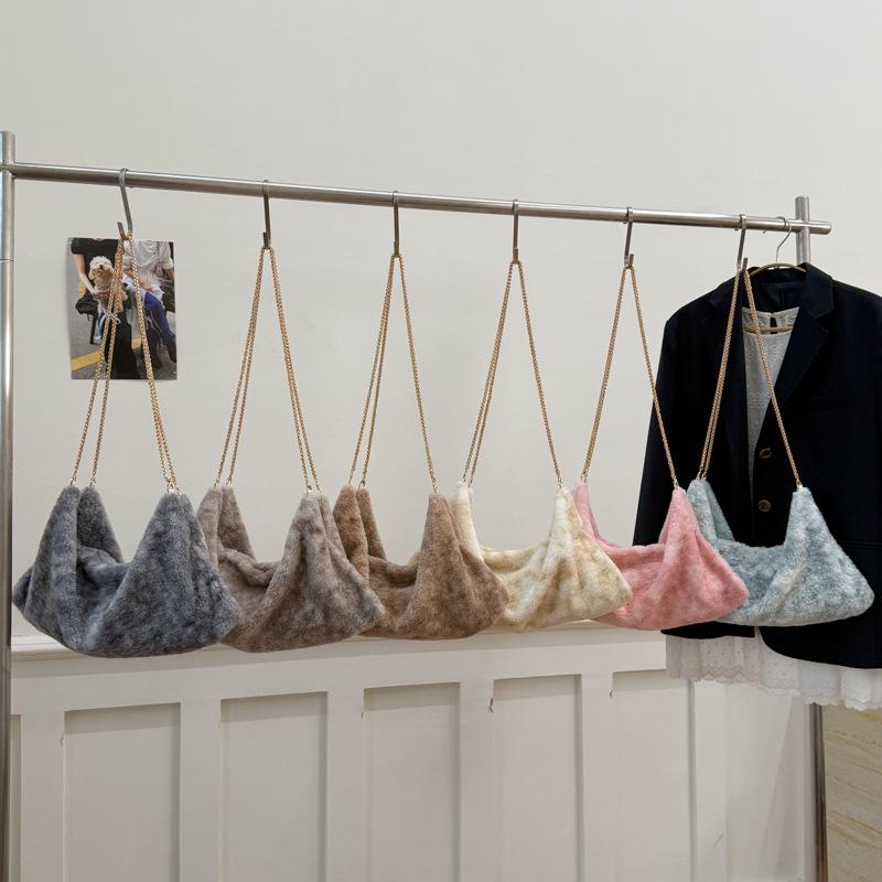 Plüsch-Ketten-Schultertasche im koreanischen Stil, mehrfarbig, großes Fassungsvermögen, Damen-Mode Nischendesign Handtasche.