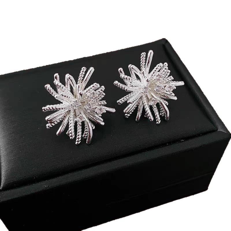 Fashion Korean Personality Firework flowers Clip on Earrings Without Piercing Brass Inlaid Zirconia Earrings for women Jewelry