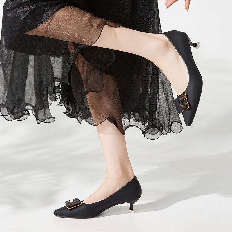 [Same as in the mall] French pointed double layered square buckle thin heel low heel shallow mouth single shoe
