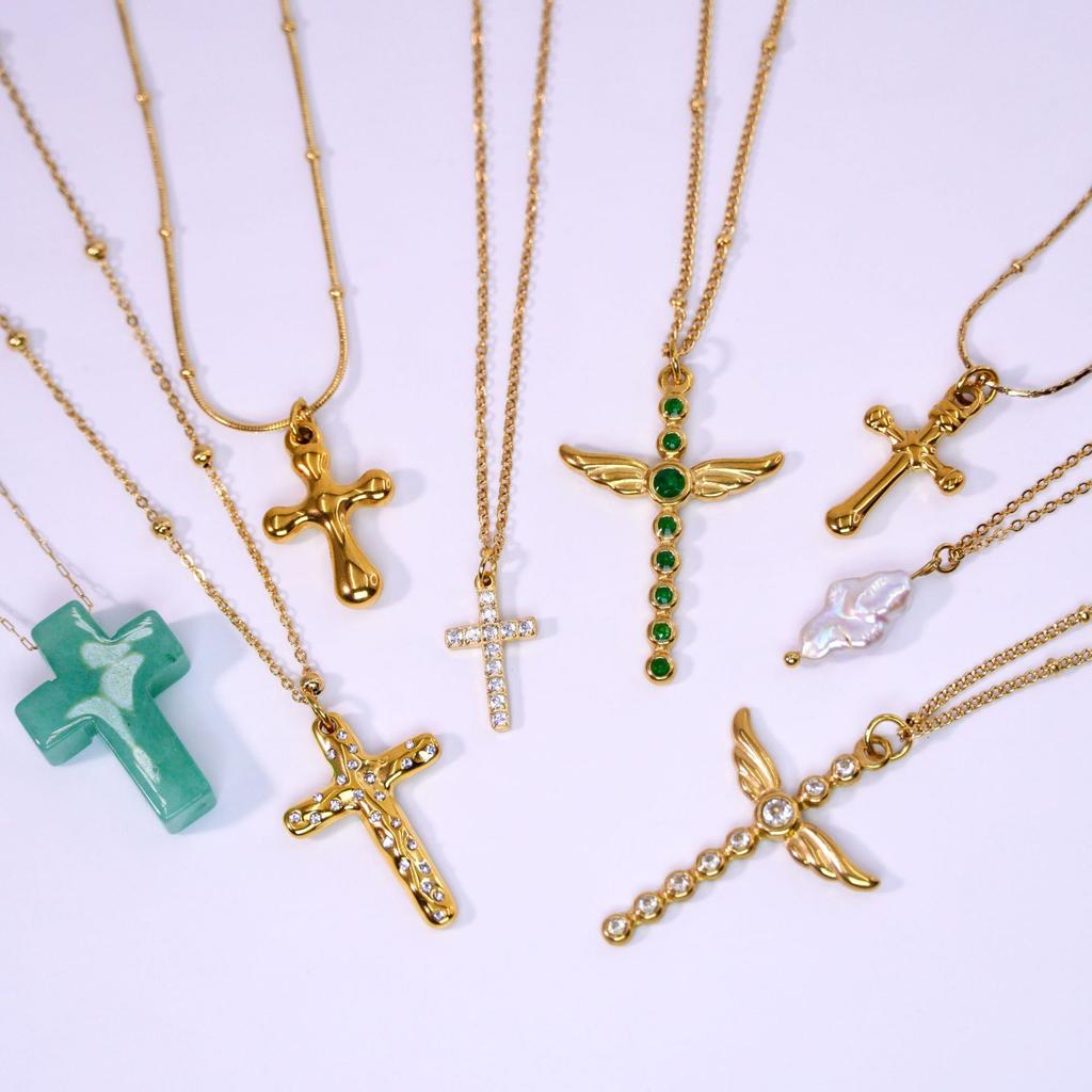 European and American High-end Cross Shape Design Necklace Set with White Diamonds Natural Pearls Hip-hop Niche Jewelry