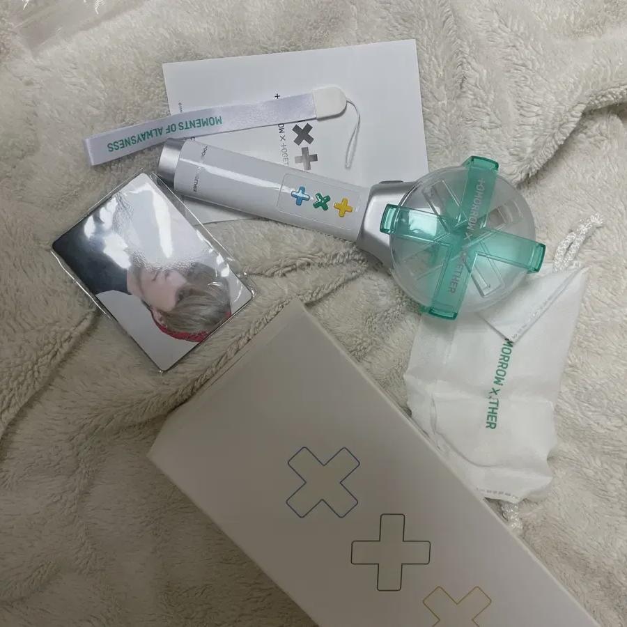 

Моабонг) Завтра X Вместе Lightstick Текст