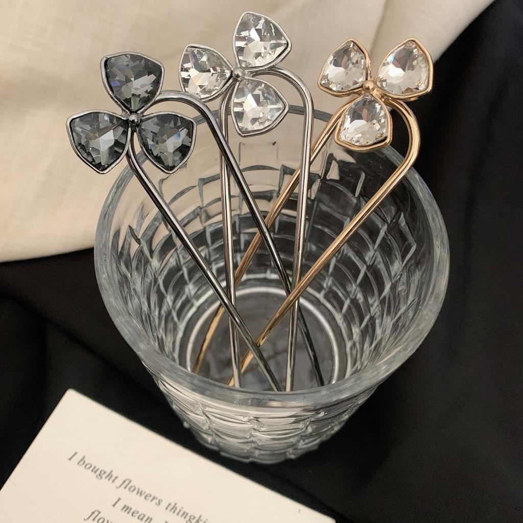 Ladies' elegant and shiny tassel hair clips, jewelry hair sticks, Hanfu wedding metal hair accessories, girls' hair accessories