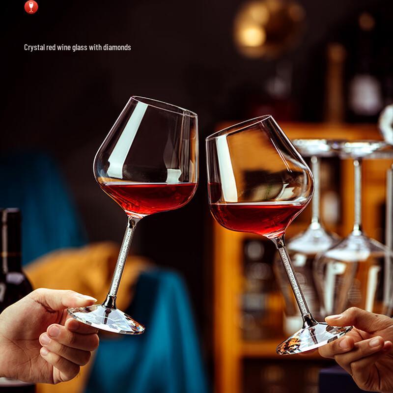 Luxury Gold Diamond Rotating Crystal Wine Glass Set