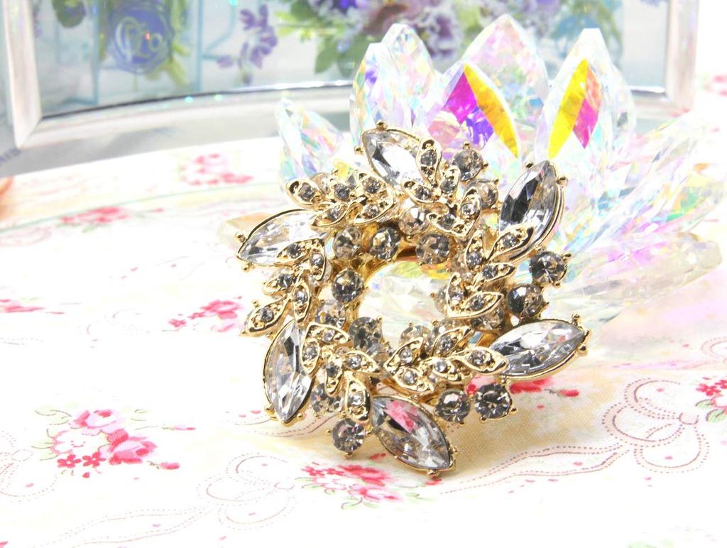 MiaoMiao Super Cyrkonia Sześcienna Ametyst Wieniec Kwiat Liść Pierścionek Klips do Szalika Broszka Dodatek dla Kobiet (Jasny)