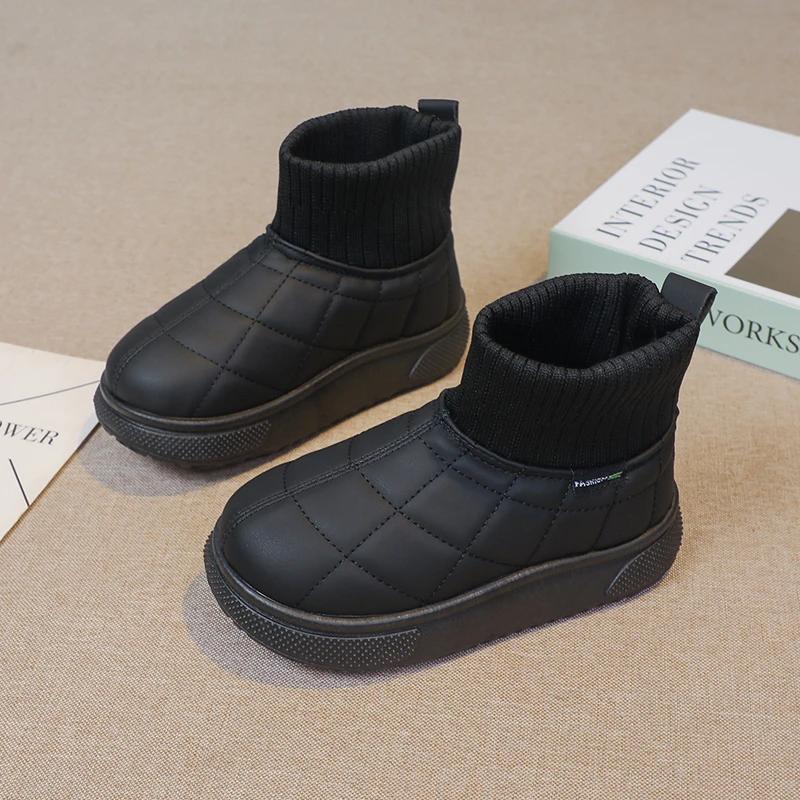 

2024 Детские короткие ботинки для девочек и мальчиков, зимние, новая мода, корейский стиль, мягкая подошва, противоскользящие, повседневные, универсальные, теплые туфли 26 чёрный