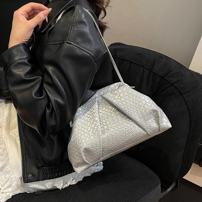 Woven Clip Women's Cloud Bag Fashionable Light Luxury Pleated Small Versatile and Stylish Shoulder Clutch Crossbody Bag