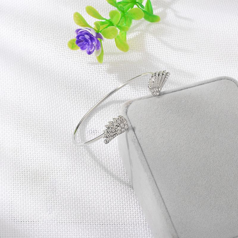 Creative Fashion Charm Angel Wings Zircon Bangles for Women Exquisite Wedding Bride Party Cuff Bracelet Jewelry Accessory Gift