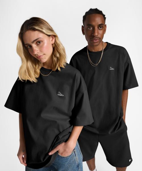 

Converse Go 2 Loose FiT Sneaker PaTch T shirT Converse Black 10027239 A02