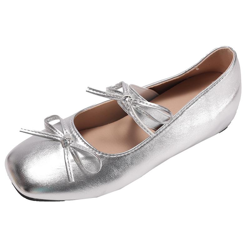Retro silver French square head light mouth flat sole single shoes women's summer 2025 new high-end inner height increase Mary Jane shoes