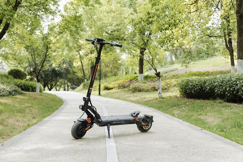 KuKirin G2 Master High-Performance E-Scooter, 60km/h, Dual Motor 2*1000W, Dual Suspension, 20.8Ah Battery, IP54 Waterproof
