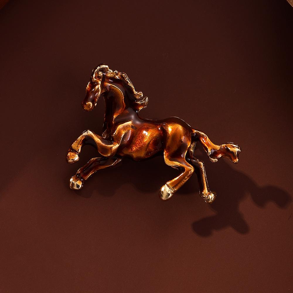 Zodiac Year of the Horse Brooch Light Luxury Premium Sense Natal Year Zodiac Pony Brooch Jewelry Guofeng Neckline Pin Accessories
