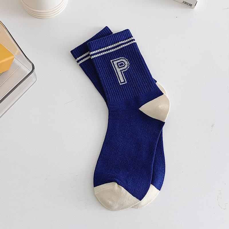 Female Spring and Autumn New Letter Stripe Movement In Tube Cotton Socks