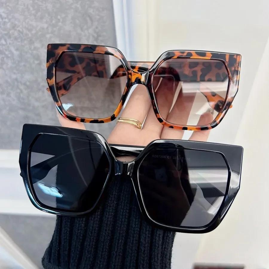 Designer Cat Eye Sunglasses Women Men Trendy Brand Square Sun Glasses Female Male Big Frame Mirror Classic