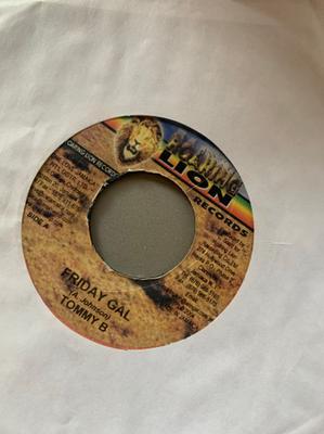 7inch Record TOMMY B - Friday Gal NONE Roaring Lion Re 2004 Jamaica Reggae, Ska & Dub Used
