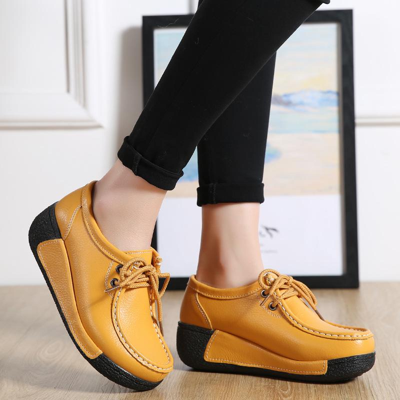 2024 Dámské mokasíny Podzimní nové šněrovací boty na platformě, ležérní boty, módní dámské neklouzavé turistické boty, dámské houpací boty, velikost 41