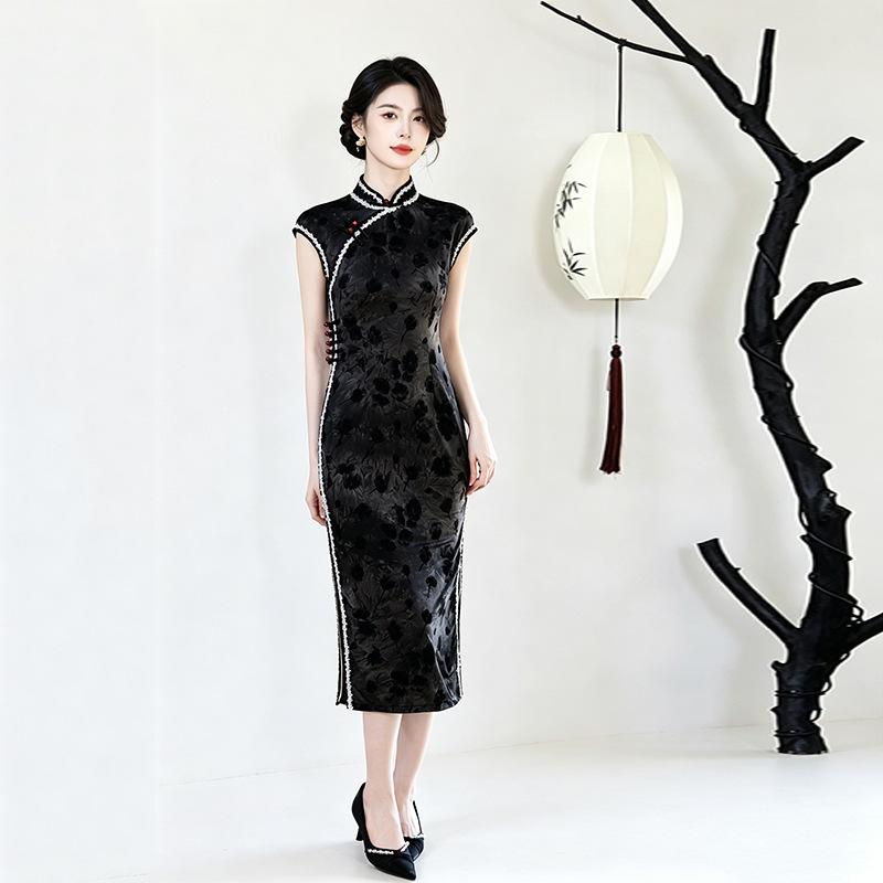 Black sleeveless national style new Chinese long cheongsam improved young 1011 new women's high-end sense retro summer