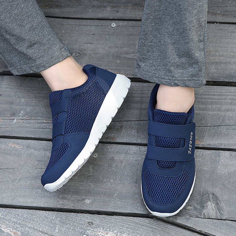 Home Black Sneakers Non-Leather Casual Open Shoes 2025 Footwear Social Male Shoe Hardloop Men's Loafers Summer Husband Tennis