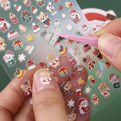 5D Präge Weihnachten Leuchtende Nagelsticker Selbstklebend Leuchten im Dunkeln Feiertags-Nagelkunst-Aufkleber (Weihnachtsmann/Lebkuchen Designs)