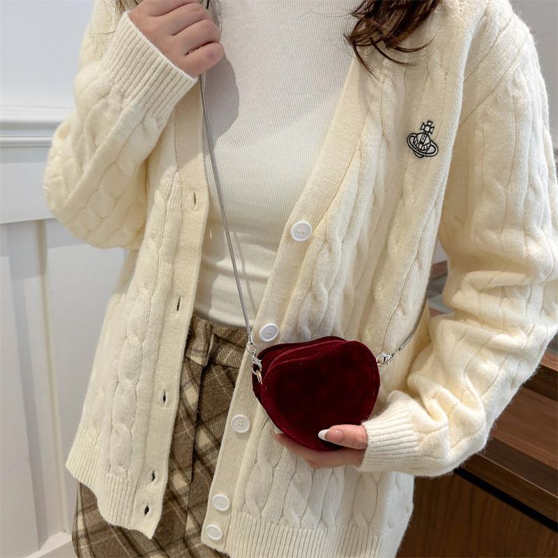 Fashionable Heart Shape Pu Handbag For Women With Unique Colors For Everyday Use