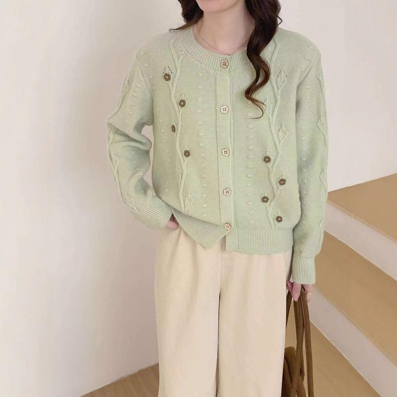 Casual Versatile Loose Fashion Temperament Knitted Sweater Embroidered Flower Single-row Multi-button Crew Neck Autumn and Winter Sweater