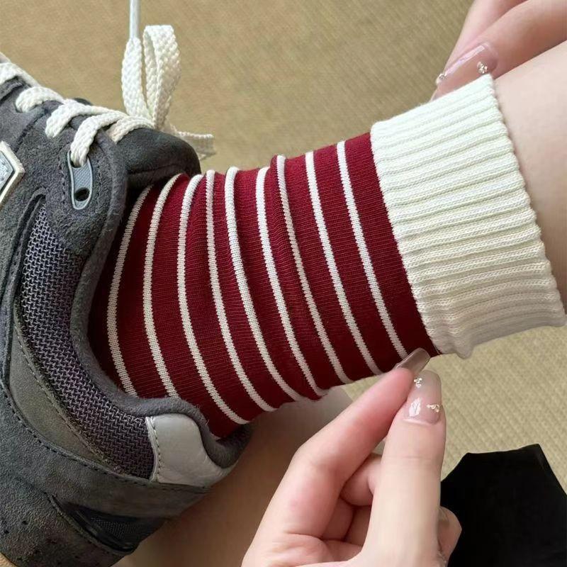 Socks Medium Tube Socks Season Tide Retro Striped Stockings Pure Cotton Sweat-Absorbing Deodorant Pile Socks Women