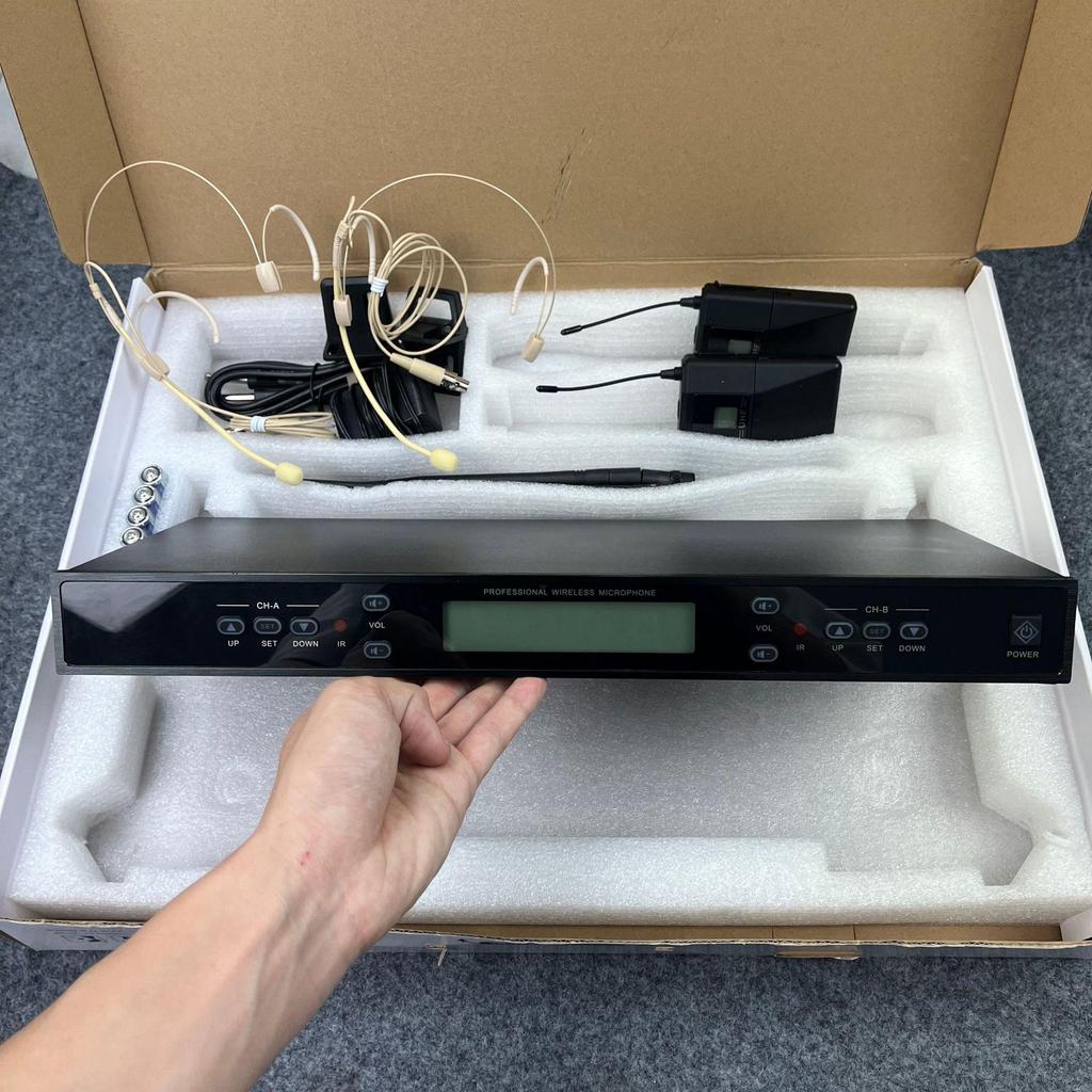 U-Band Infrared Frequency Matching Wireless Lavalier and Headset Microphone for Conferences