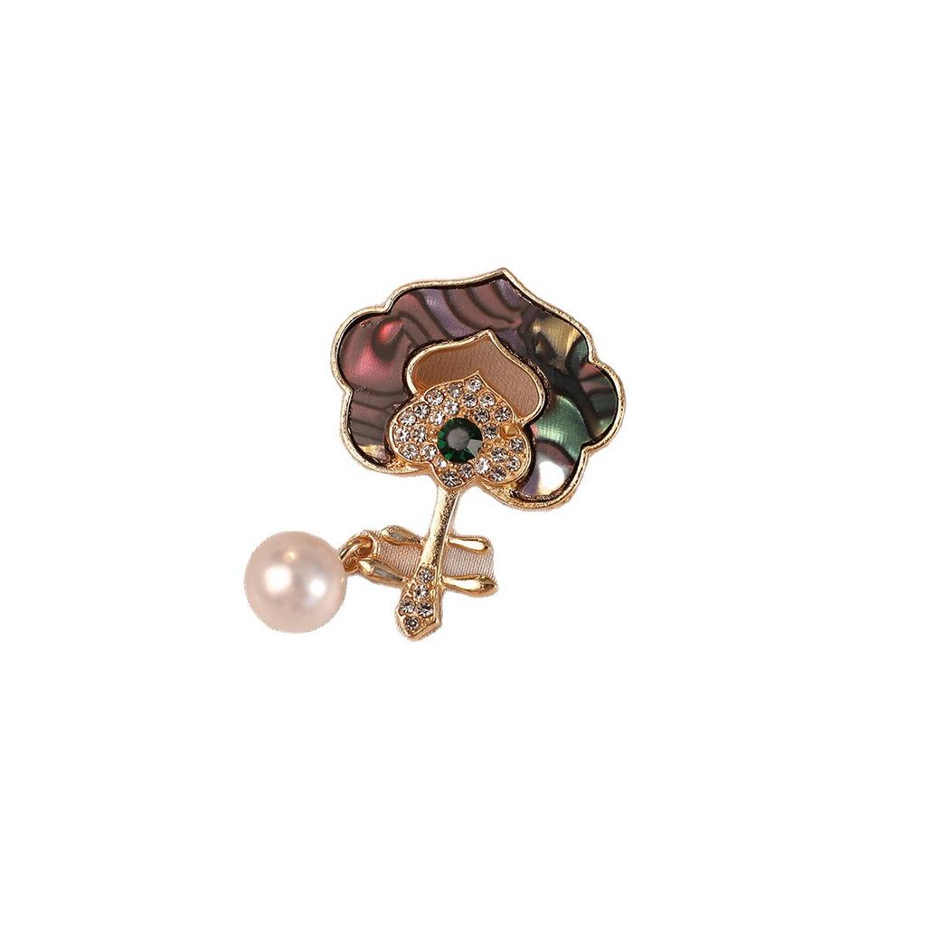 Retro Ruyi Pipa Brooch High-end Women's Classical Charm National Trend Pearl Brooch Cheongsam Corsage High-end Accessory