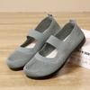 2025 fashion Summer Women Flat Shoes Breathable Soft Sole Slip On Casual Mesh Beijing Cloth Shoes for Middle Aged Mothers