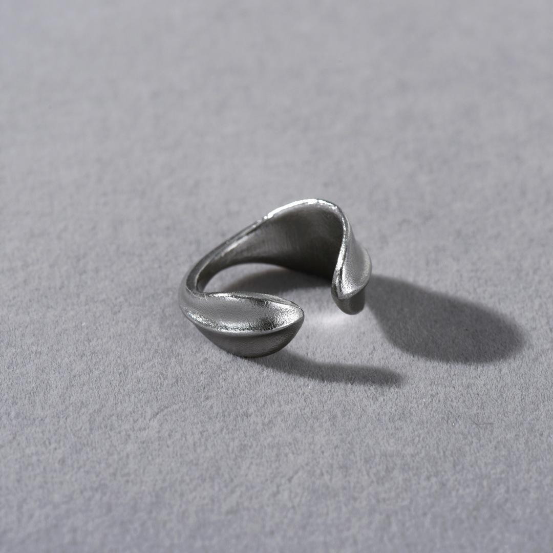 

Simple Personality, Niche Irregular Concave Curvature Open Ring, High-End Sense, Fashionable Commuting Must-Enter Ring