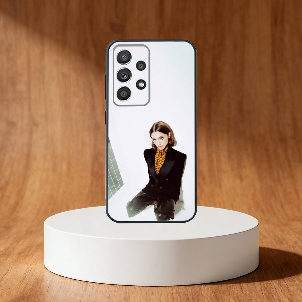 

Actress Natalia Dyer Phone Case For Samsung S25,S24,S21,S22,S23,S30,Ultra,S20,Plus,Fe,Note,10,9,5G Black Cover Samsung S24Plus