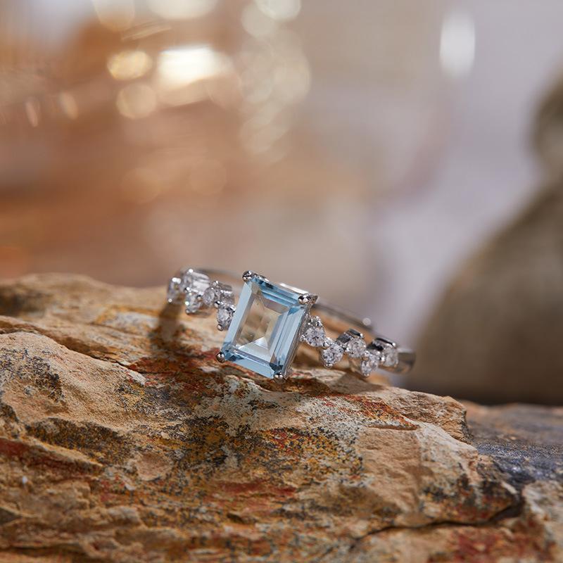 Wind S925 Sterling Silver Natural Colored Treasure Ring, High Sense Temperament, Lucky Niche Design, Light Luxury, High-End