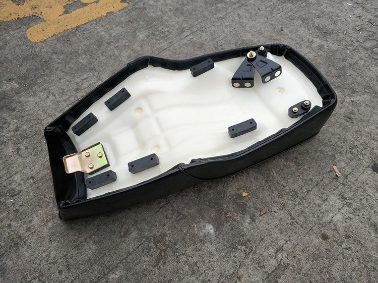 Motorcycle Saddlebag Seat Cover for Haojiang Taizi GN125/HJ125-8/8E/F/G/U/C