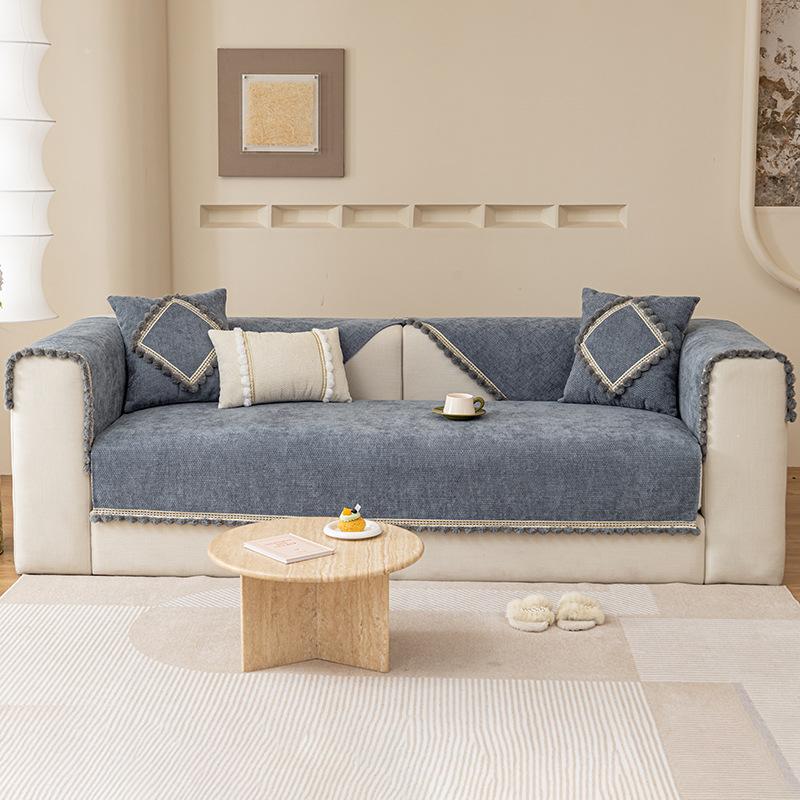 

Комбинация подушек для дивана в скандинавском стиле, утолщенный нескользящий чехол, меховой шар, чехол для диванной подушки, пылезащитное полотенце на четыре сезона 70*70cm серый