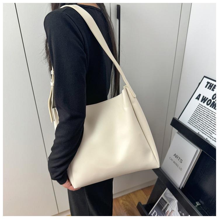 Damen Umhänge- & Tragetasche: Weiches Leder, Großes Fassungsvermögen, Hochwertig, Mutter-und-Kind-Design