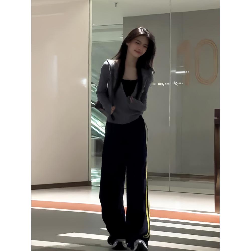 American Hooded Zip-Up Knit Cardigan: Women's Slim Fit, Sweet & Spicy Style, Waist-Cinched Long Sleeve Jacket.