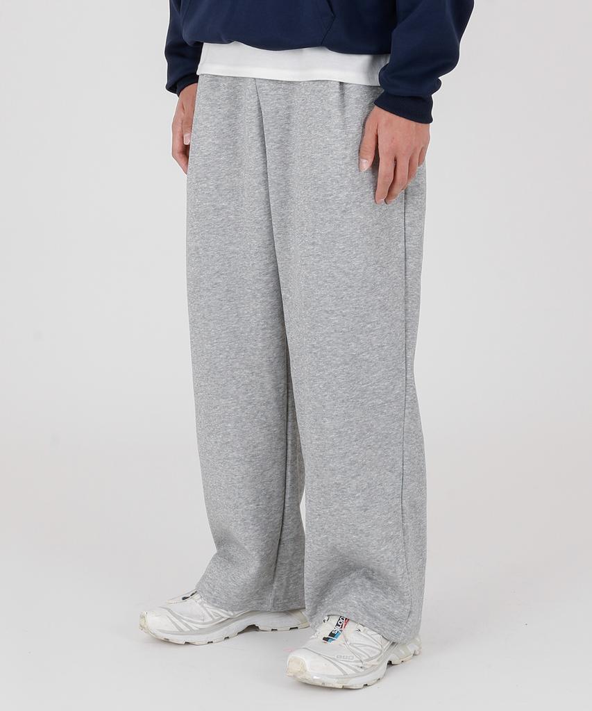 Opeumeideu [Fleece Lined] Wide Pintuck Balloon Sweatpants Training Pants