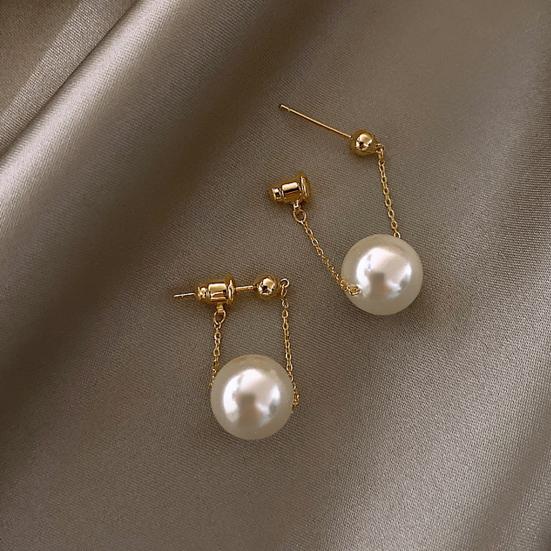 1 Paar Piercing helle Farbe Frauen Ohrringe einfache Faux Perle Anhänger