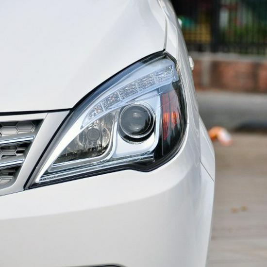 BAIC Weiwang Yinxing M20 Headlight Cover: Durable, Crack-Resistant PC Transparent Shell.