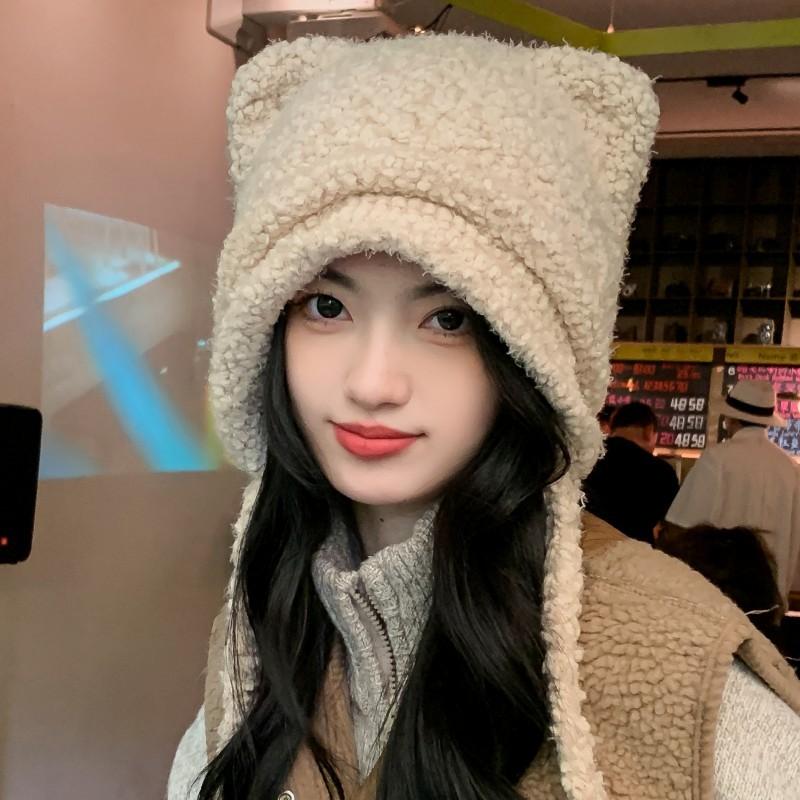 Cute bear wool hat female winter face small warm knitted hat big head envelope ear tide