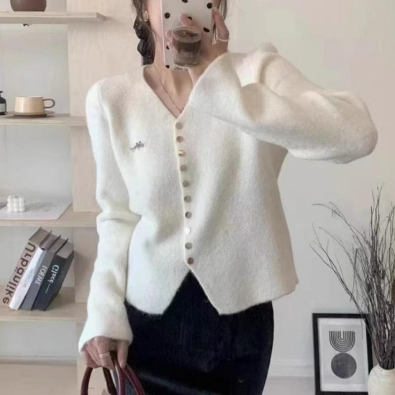 

Premium collar sweater jacket women s autumn clothing new niche design versatile knitted sweater top one size fits all белый