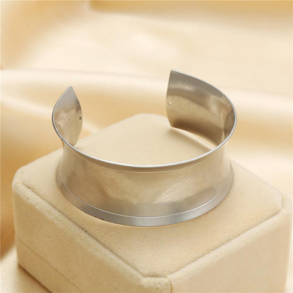 JYL TS Bracelet Women s  Geometric U-shaped Design Enhances Confidence & Charm ZJ4447 тележка серый