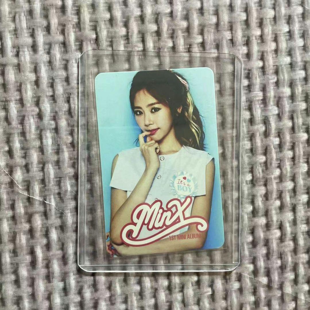 

[USED] TWICE limited edition coaster: LANE1 Xmas Dahyun trading card