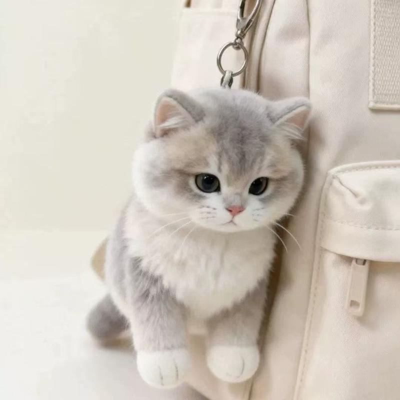 Cute Cartoon Kitten Pendant Cat Keychain Metal Clip Furry Texture Soft Realistic Kitten Shape Bag Charm Animal Keychain Gift