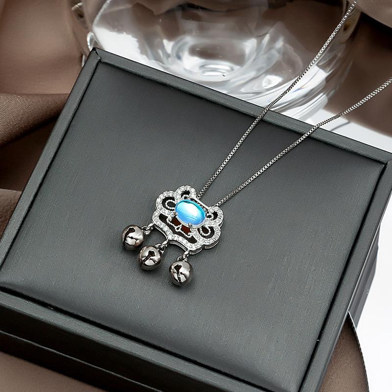 Light Luxury Temperament Collarbone Chain Gentle Pearl Splicing Necklace Multi-Layer Bow Letter Sweet Cool Girl Collar