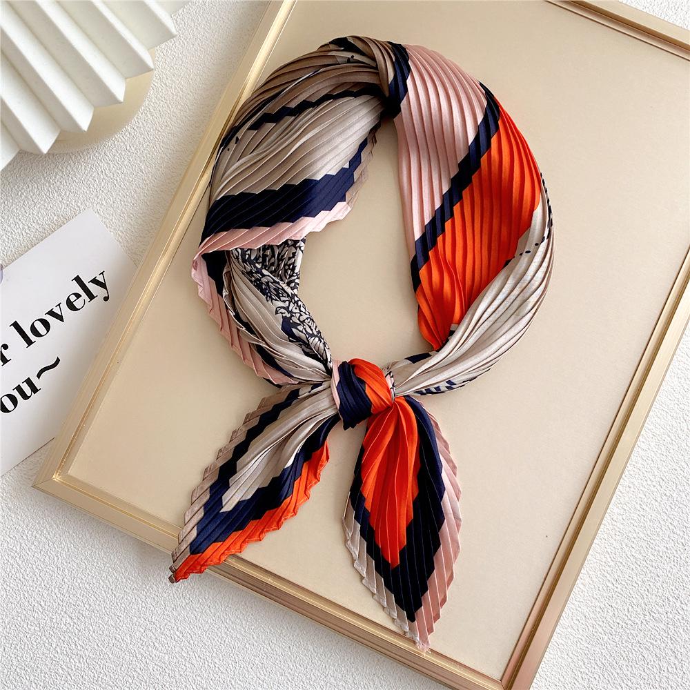 

Весна 70 Плиссированный маленький шелковый шарф: Универсальный декоративный аксессуар в корейском стиле для деловых женщин 70 cm