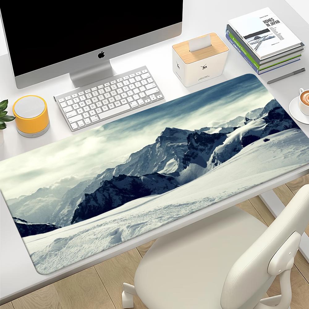 Mauspad Gamer Computer Neu Benutzerdefiniert Zuhause Tastaturmatte Mausmatte Schreibtischmatten Laptop Teppich Anti-Rutsch Mauspad Wald Schneelandschaft
