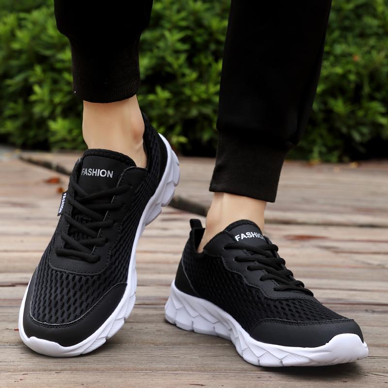 Weiche Sportschuhe für Herren, atmungsaktive Laufschuhe aus modischem Mesh, bequem, hochwertige, leichte Outdoor-Sneakers für Herren