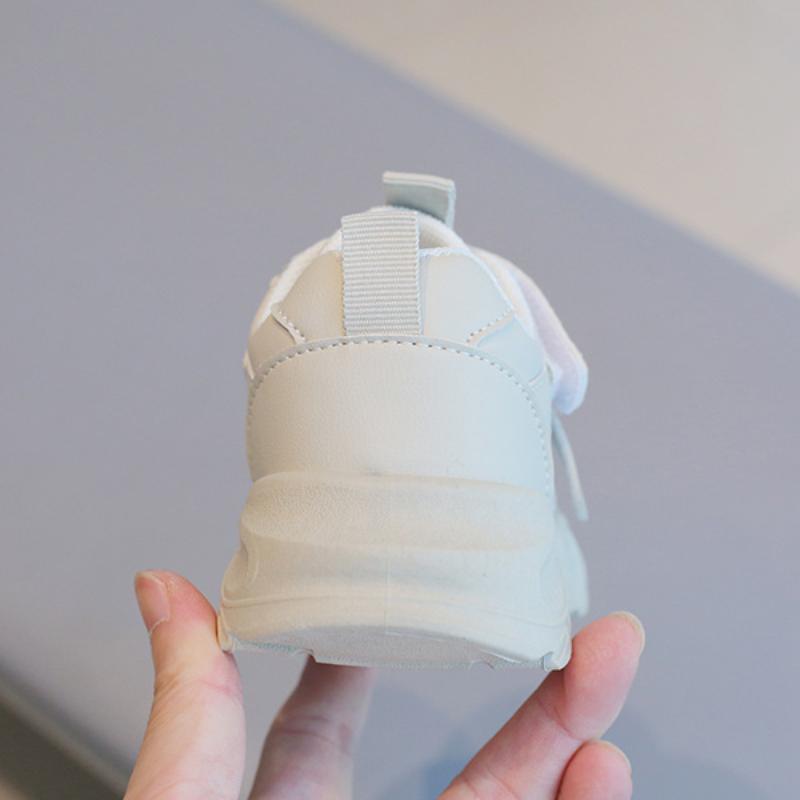 Children's sports shoes Spring and Autumn boys' dad shoes Anti slip girls' white shoes Soft soled baby casual shoes