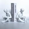 Deko & Wohnaccessoires – Statuetten